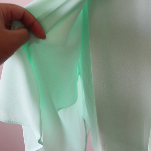 Kate & Mallory Small Mint Green Chiffon Short Sleeve Blouse - Picture 5 of 8